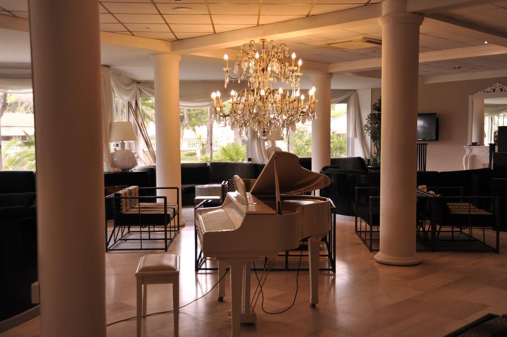 Domizia Palace Hotel Baia Domizia Exterior foto